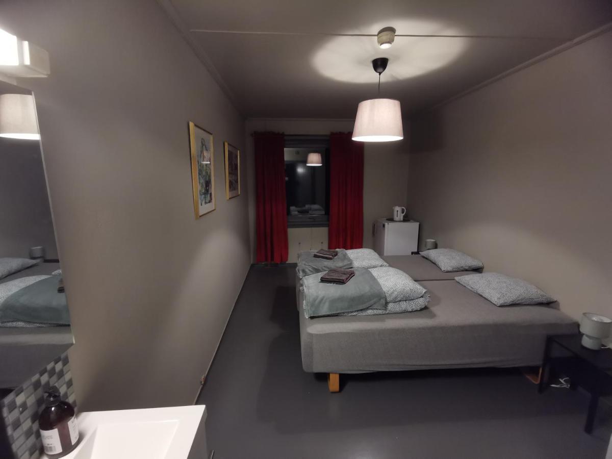 Lovisenlund Albergue Ovrebo Exterior foto