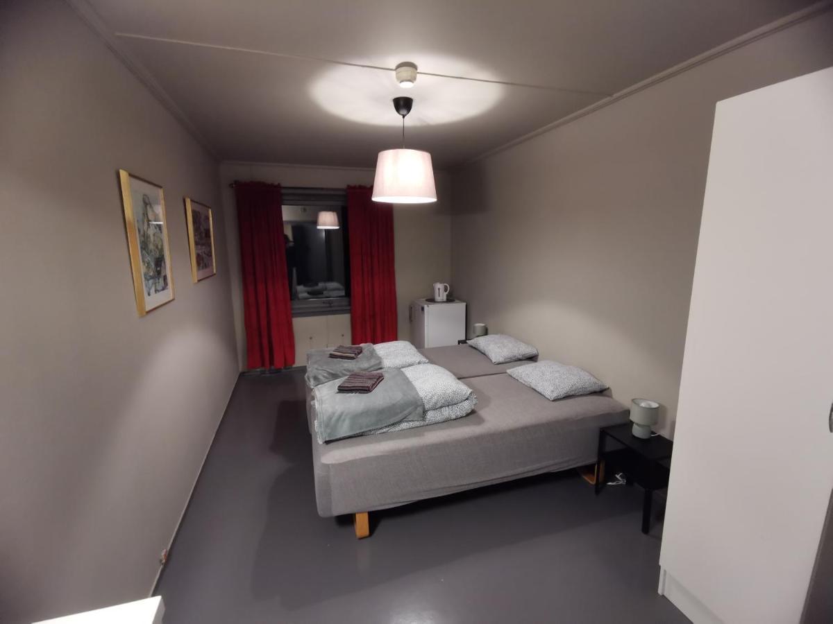 Lovisenlund Albergue Ovrebo Exterior foto