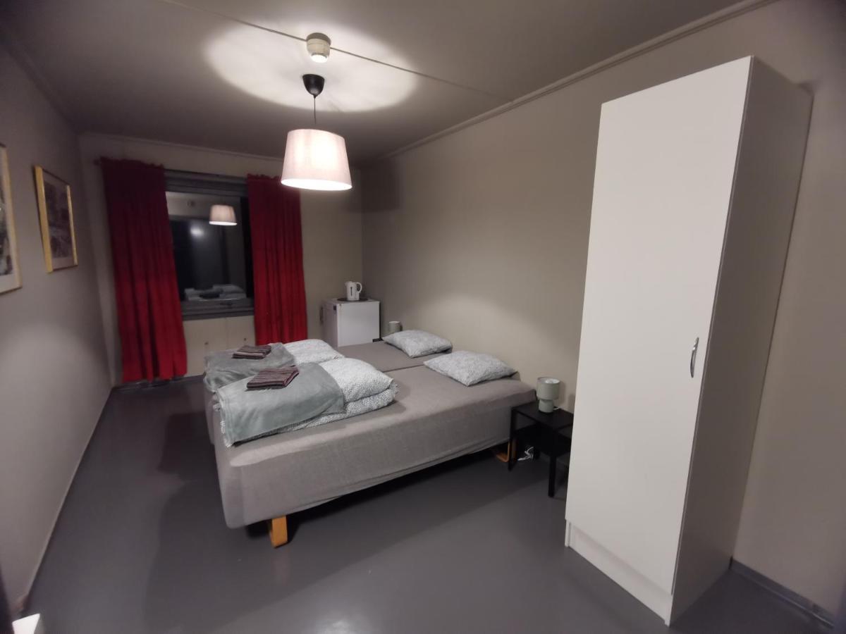 Lovisenlund Albergue Ovrebo Exterior foto